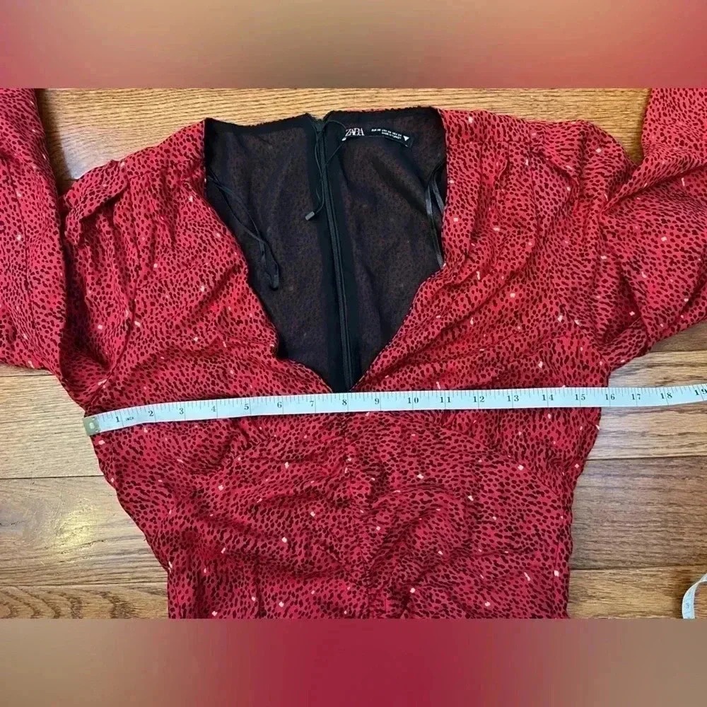 Zara Women’s Mini Dress Long Sleeve Size Large V-Neck Ruched Dress Sz S - Picture 8 of 9